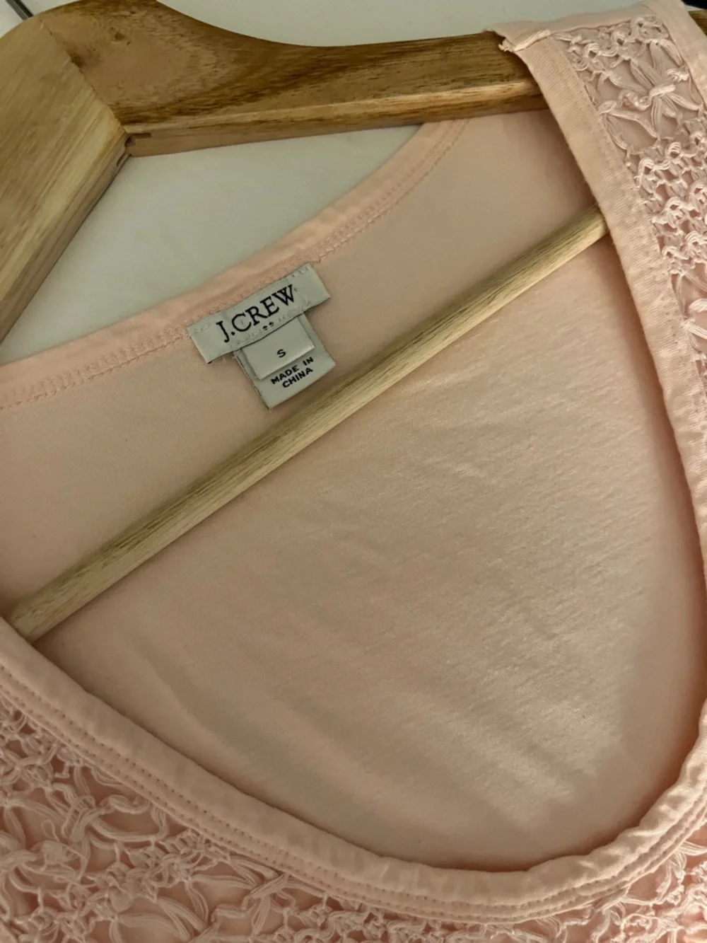 J. CREW Soft Blush Crochet Tank -Small - Picture 3 of 7